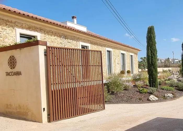 Casa Tacoaria בית נופש *